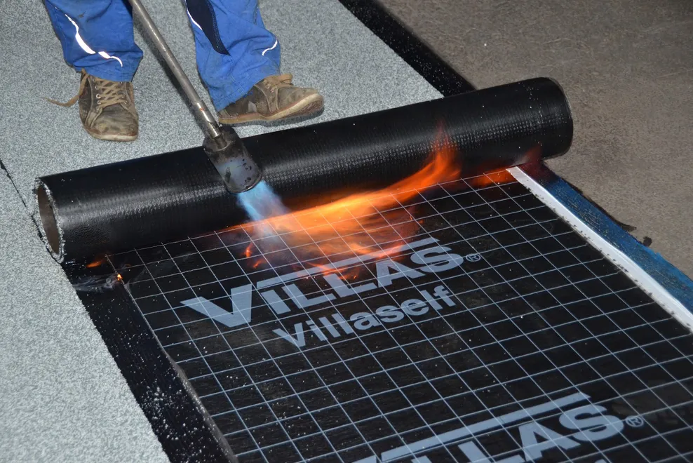 Bitumen flämmen