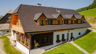 Bramac Dach mit Dachstein Tegalit